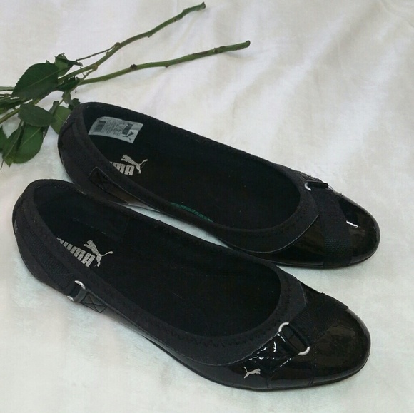 puma ballet flats black